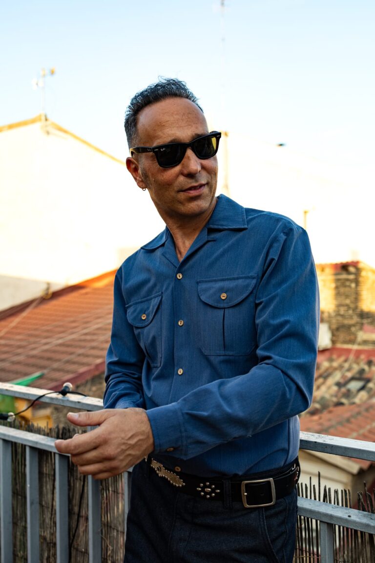 Camisa años 50s en azul