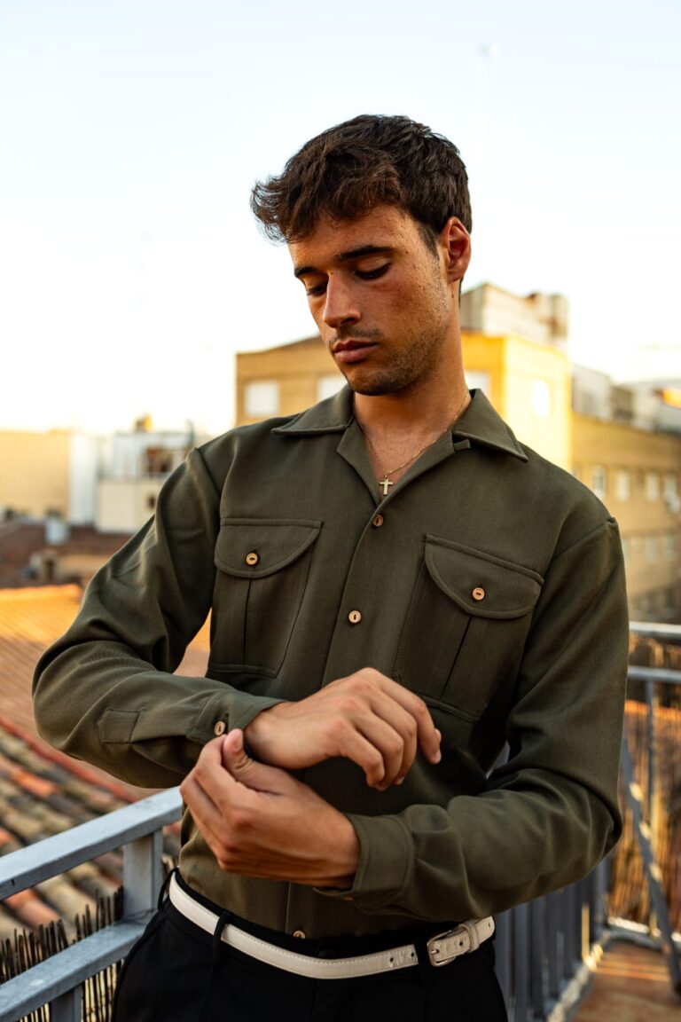 Camisa años 50s en verde